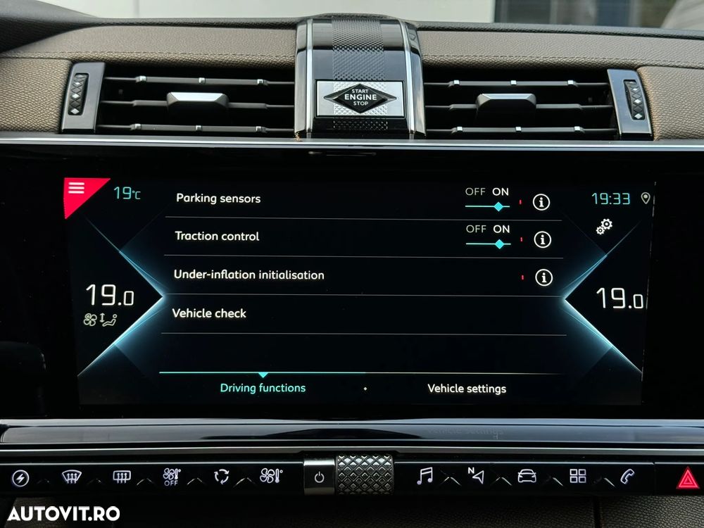 DS Automobiles DS 7 Crossback 1.6 PHeV FWD 225 EAT8 BASTILLE - 28