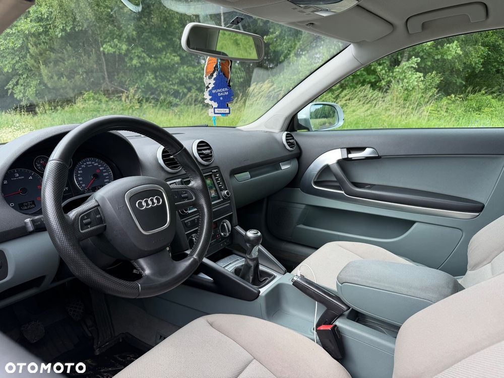 Audi A3 3-drzwiowe 2.0 TDI DPF Attraction - 17