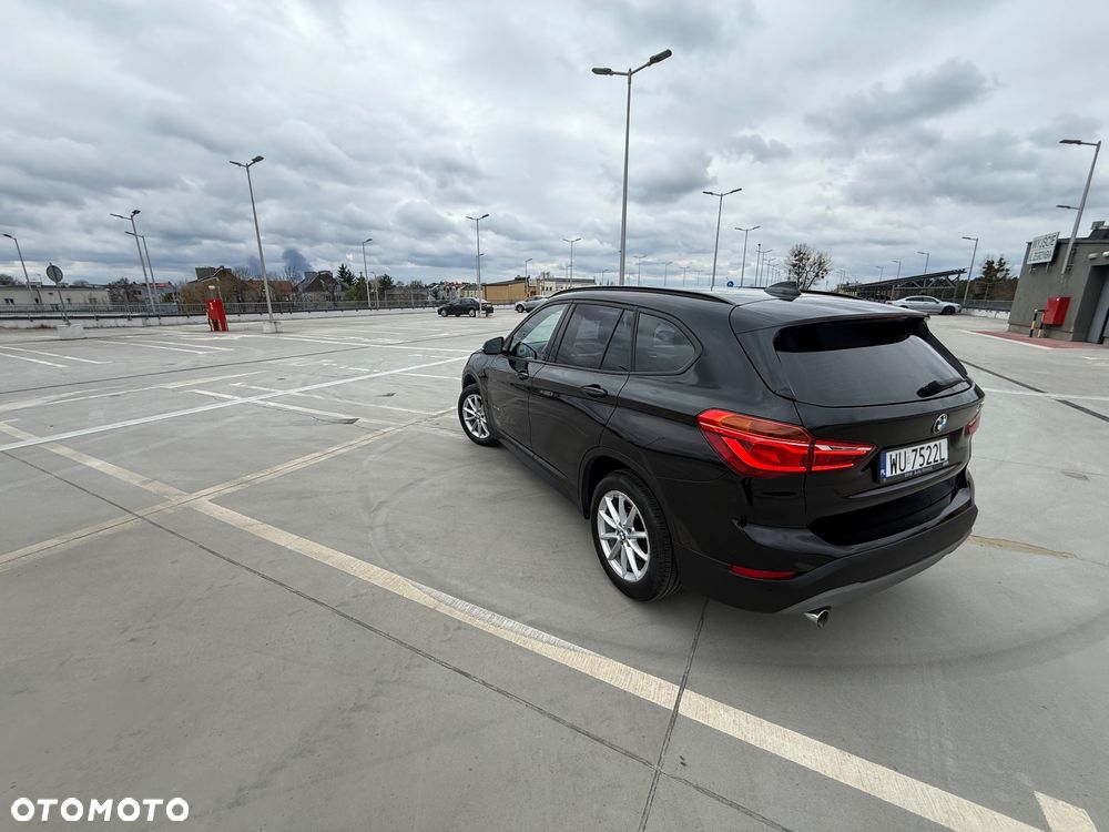 BMW X1 xDrive18d - 3