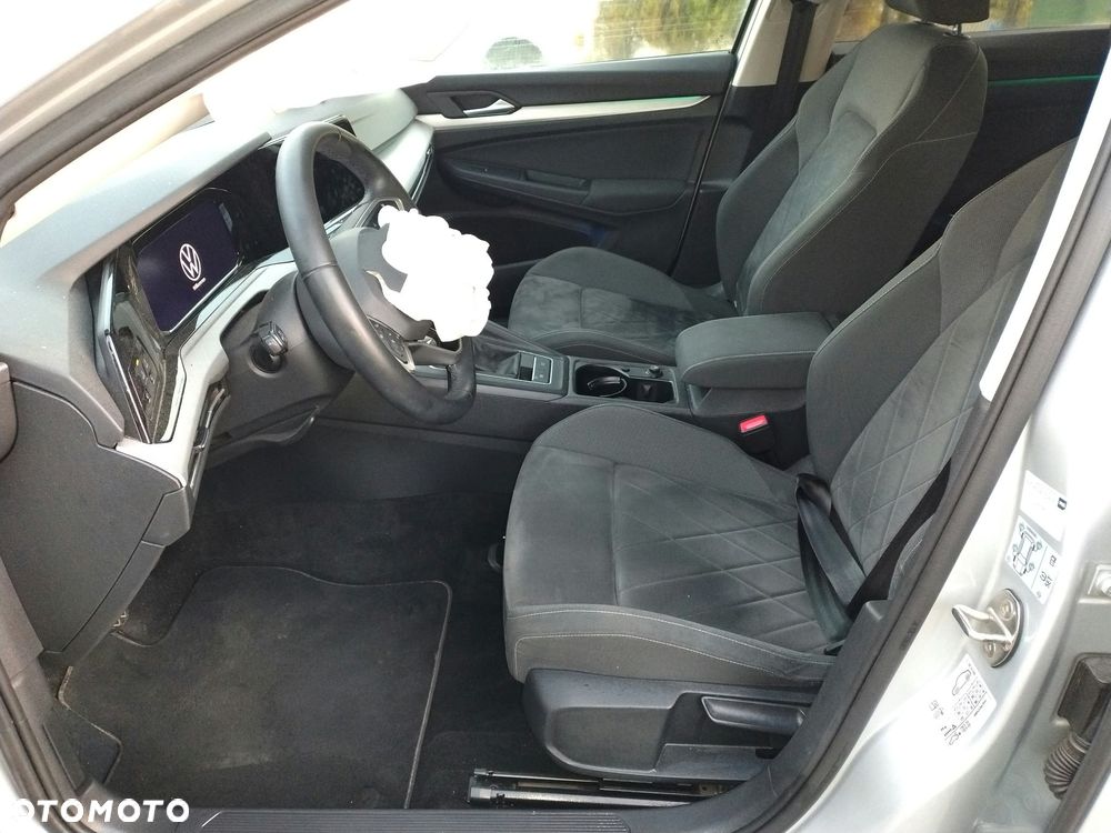 Volkswagen Golf - 16