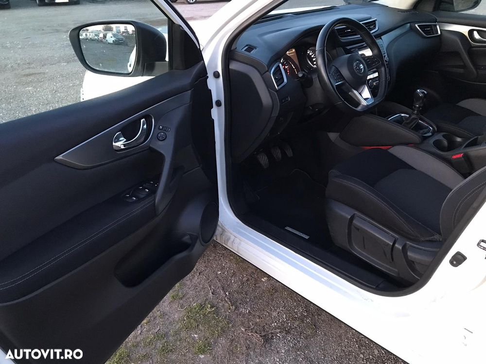 Nissan Qashqai 1.6 DCI DPF Start/Stop tekna - 18