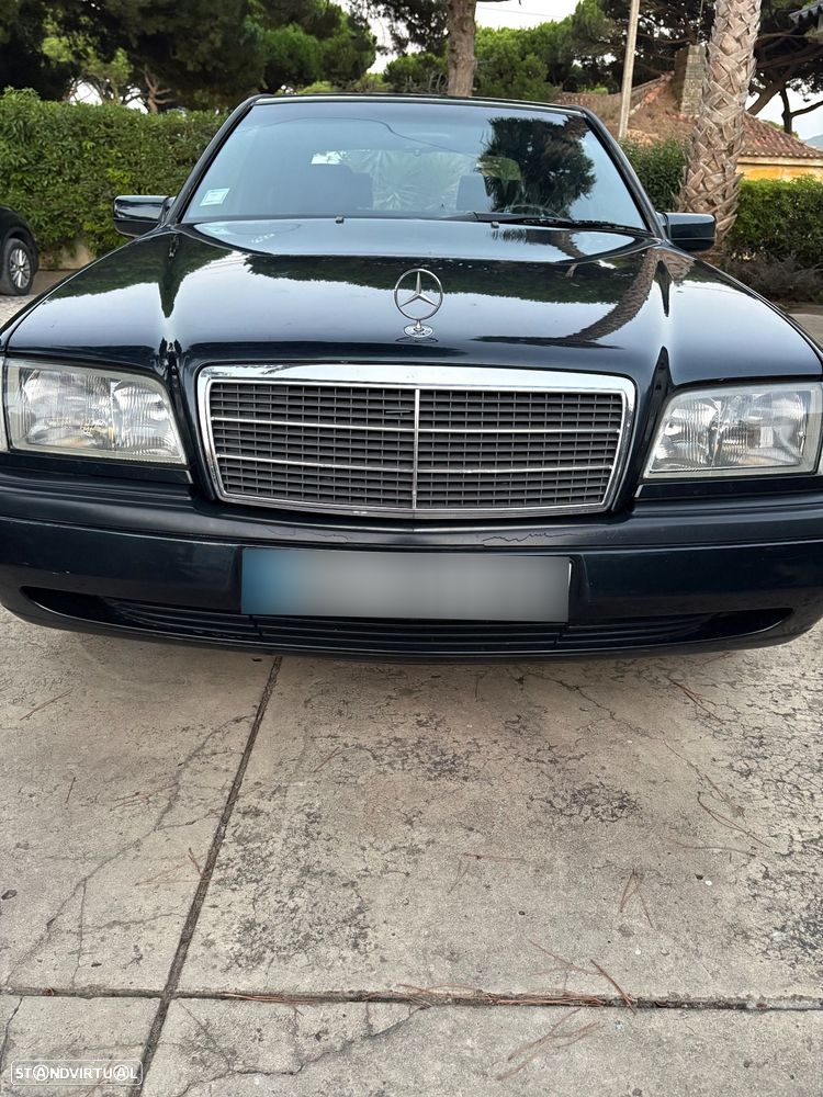 Mercedes-Benz C 220 D Classic - 25