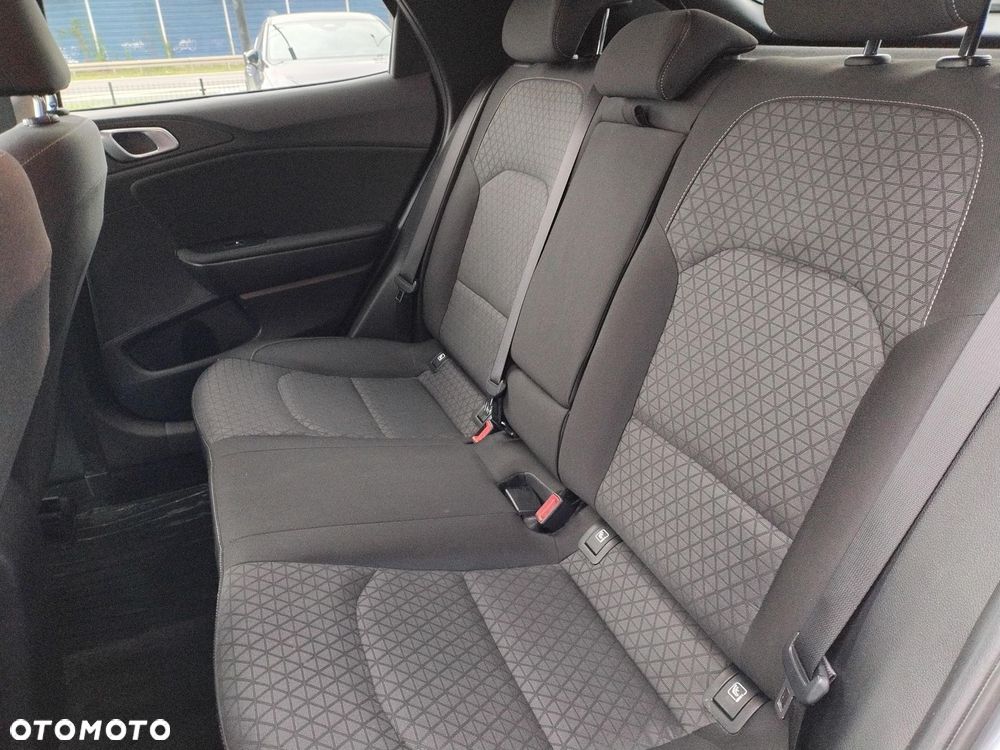 Kia XCeed 1.4 T-GDI M DCT - 16