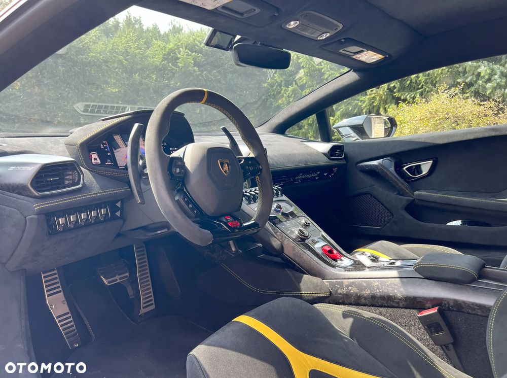 Lamborghini Huracan Performante - 18