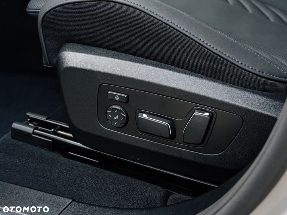 BMW X3 - 12