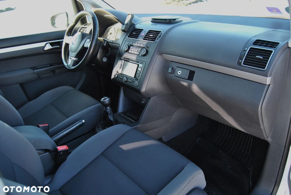 Volkswagen Touran 1.6 TDI DPF STYLE - 7