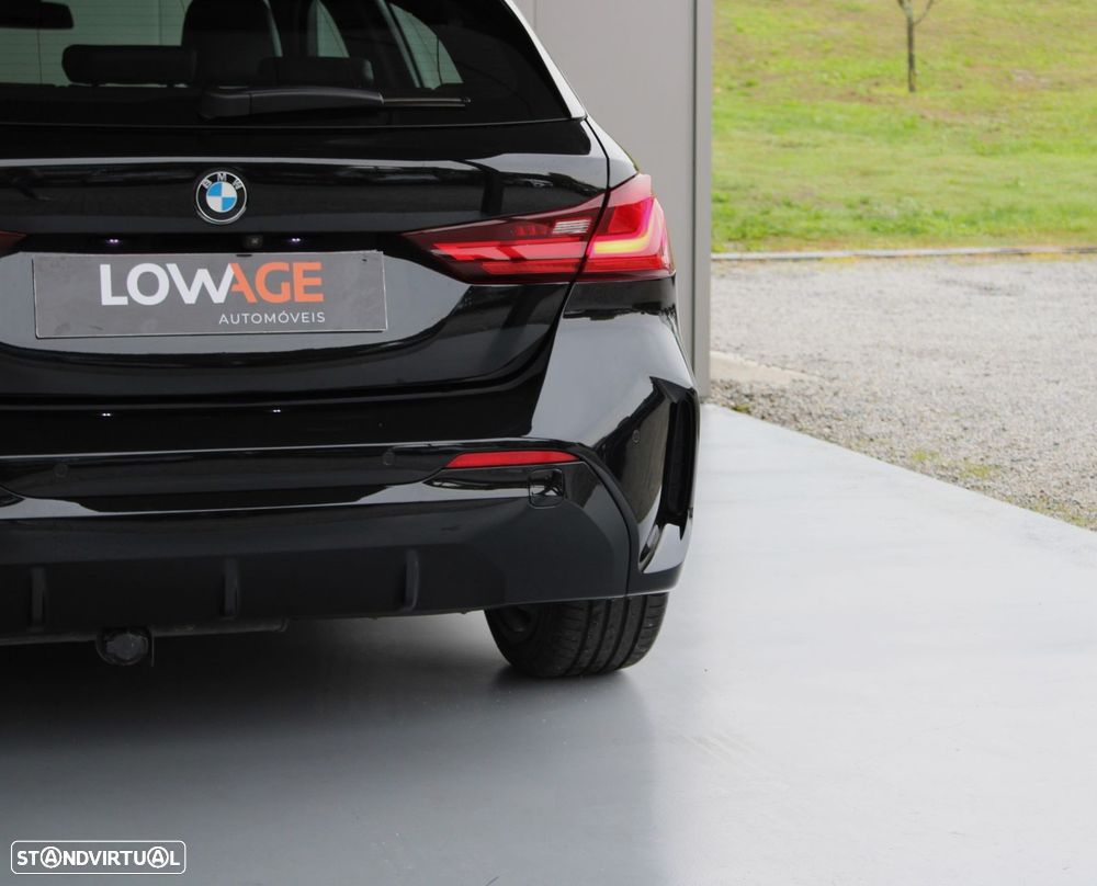 BMW 116 d Pack Desportivo M Auto - 33