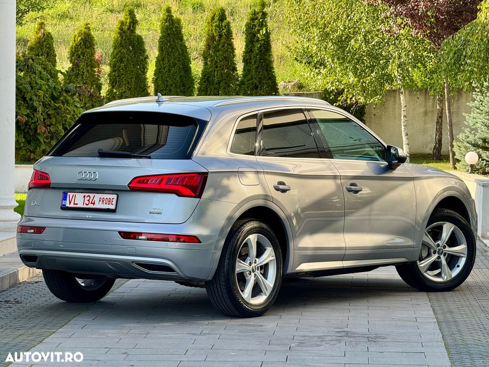 Audi Q5 2.0 40 TDI quattro S tronic Sport - 4