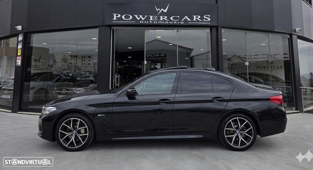 BMW 530 e Pack Desportivo M - 19