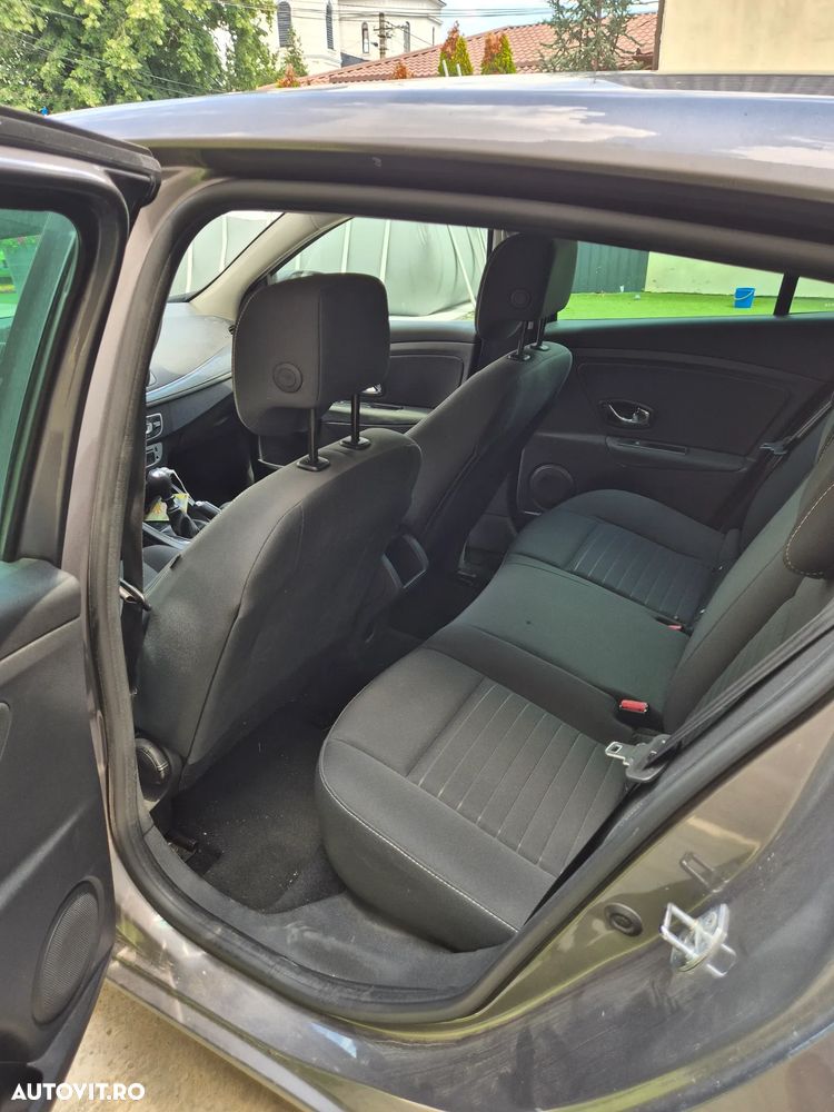 Renault Megane - 5