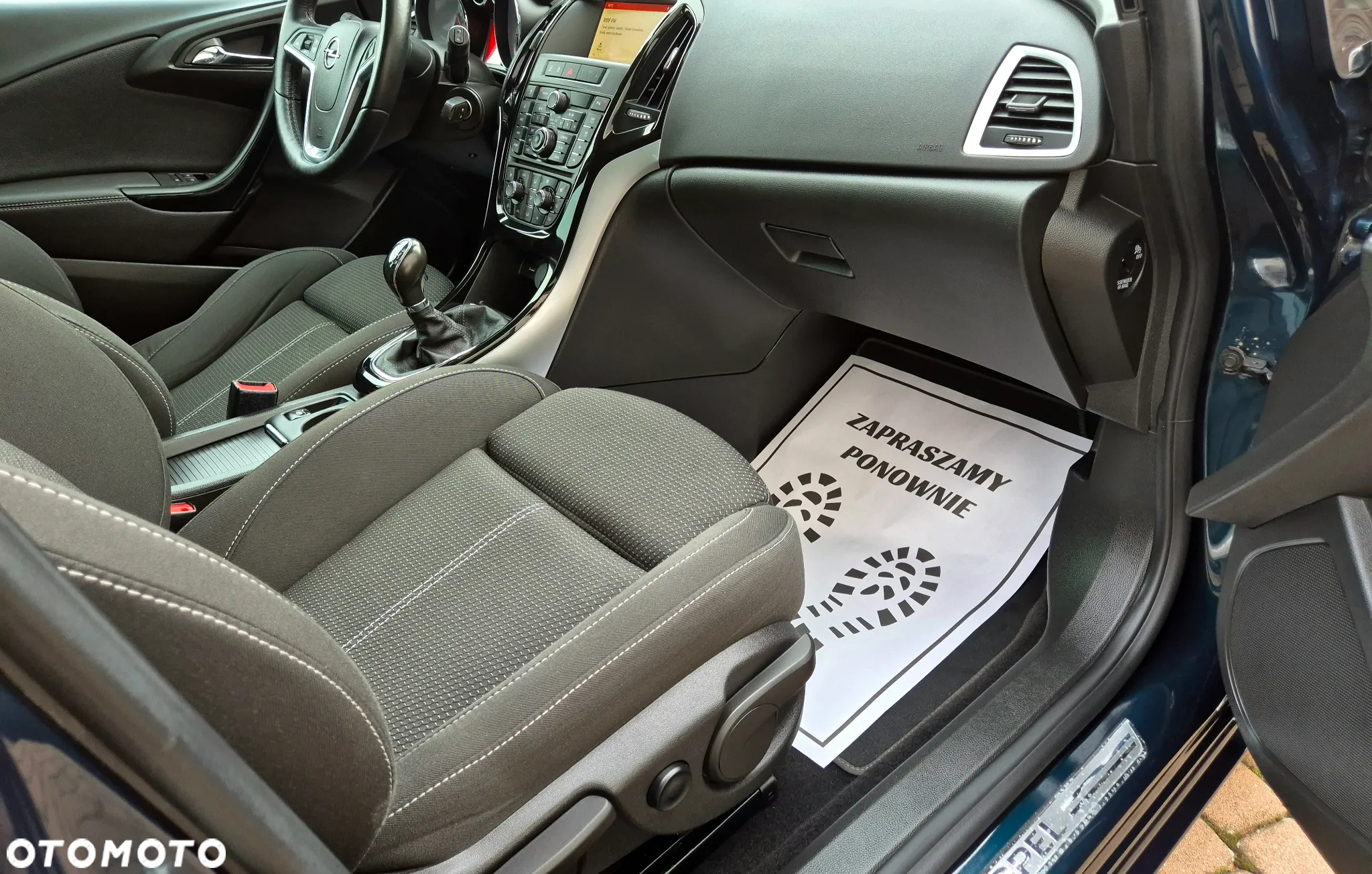 Opel Astra 2.0 CDTI Exklusiv - 29