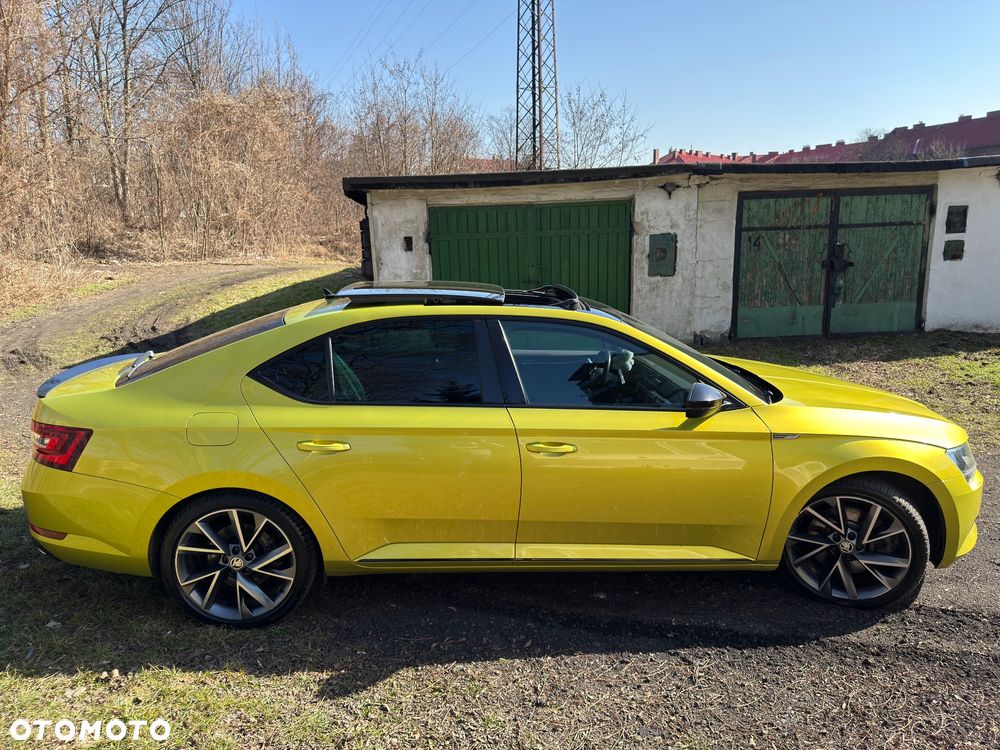 Skoda Superb 2.0 TSI 4x4 Sportline DSG - 6