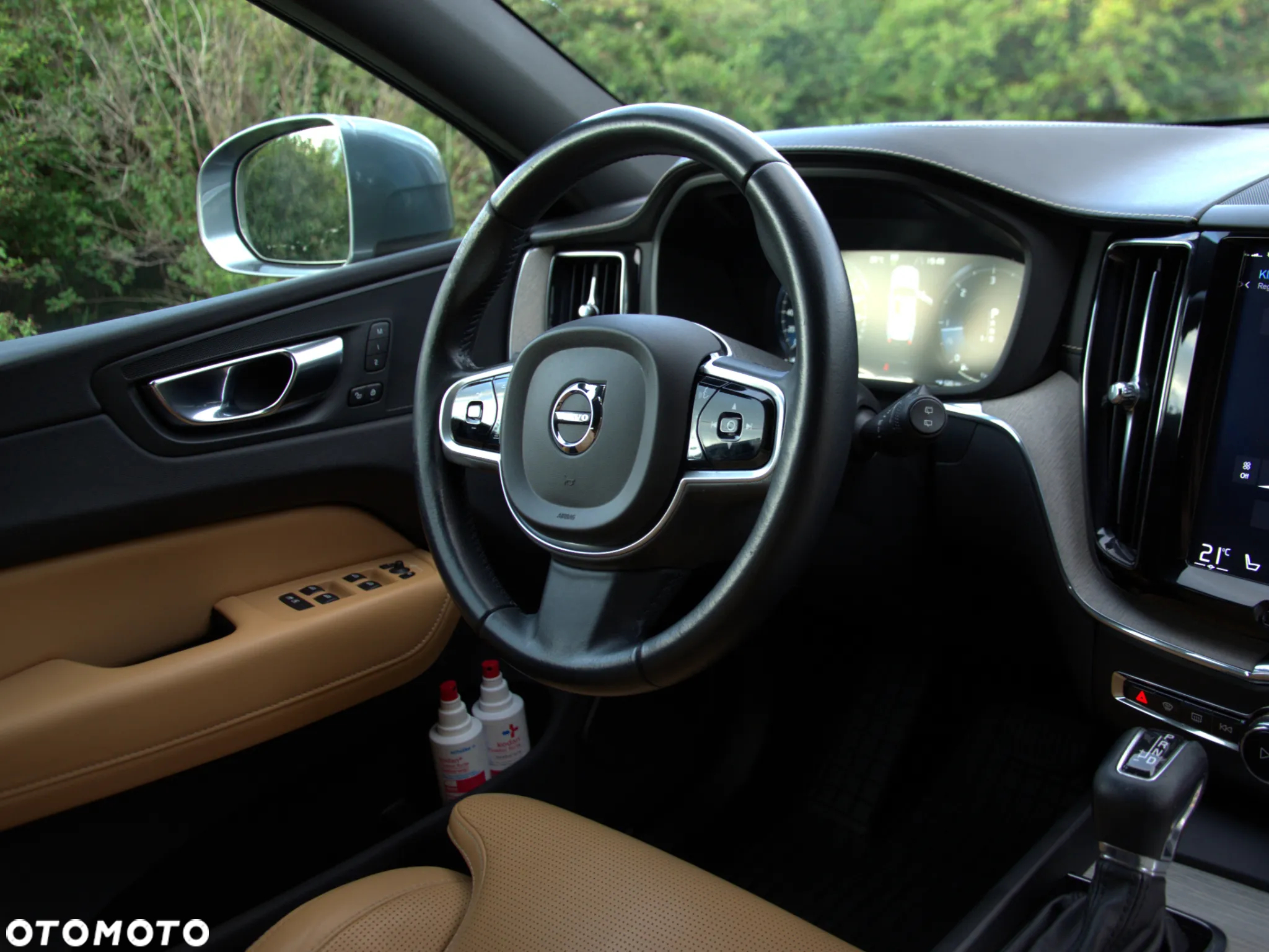 Volvo XC 60 D5 SCR AWD Inscription - 23