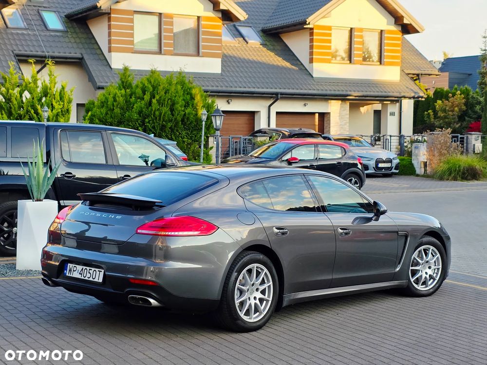 Porsche Panamera Diesel - 37