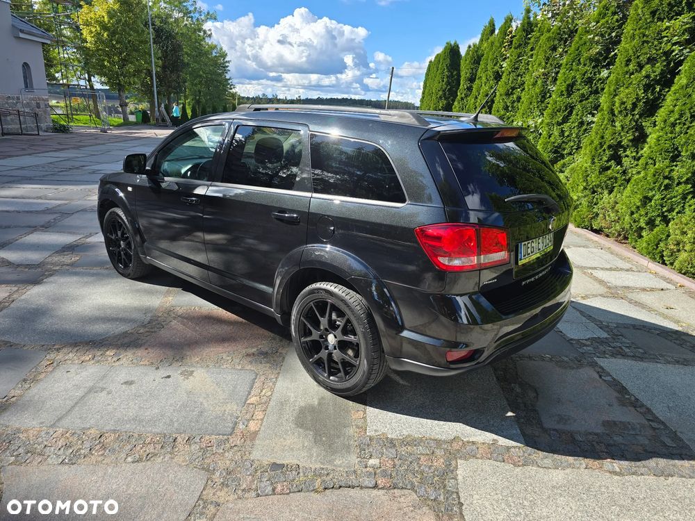 Fiat Freemont 2.0 Multijet 16V DPF Automatik Allrad Black Code - 35