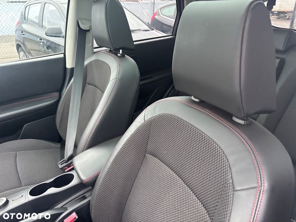 Nissan Qashqai 2.0 dCi 4 x 4 DPF I-Way - 34