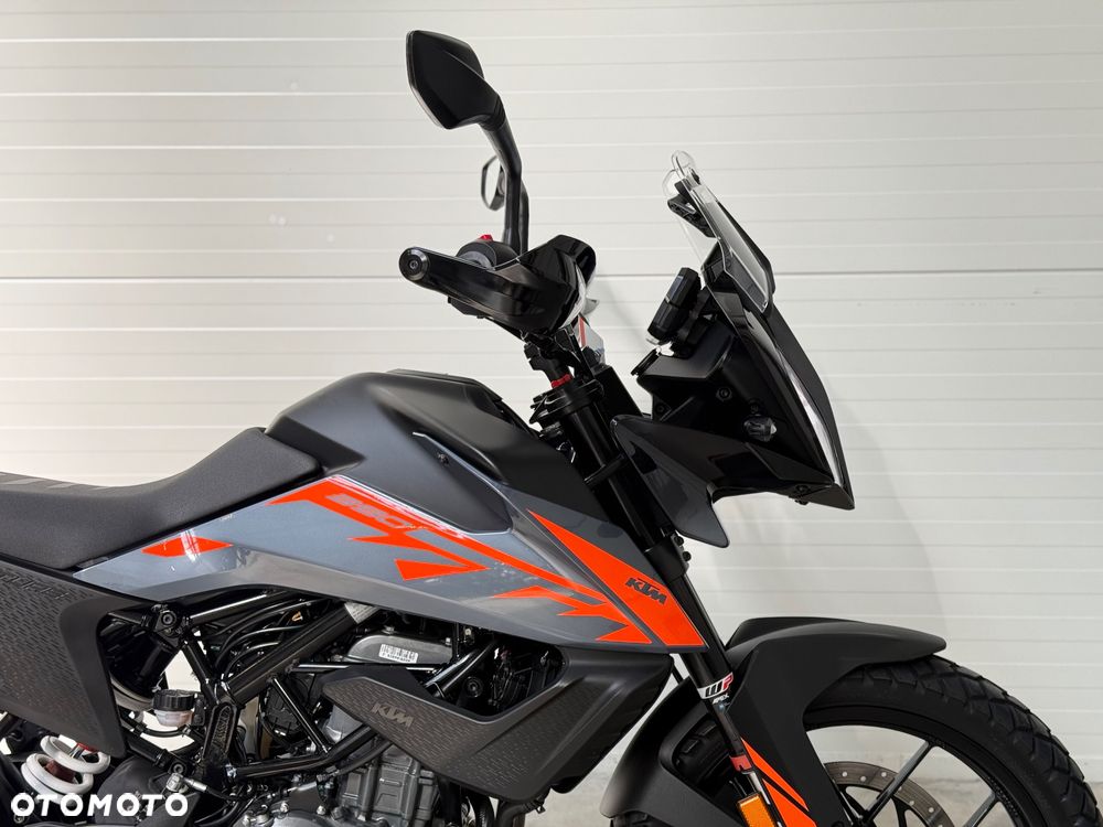 KTM Adventure - 10