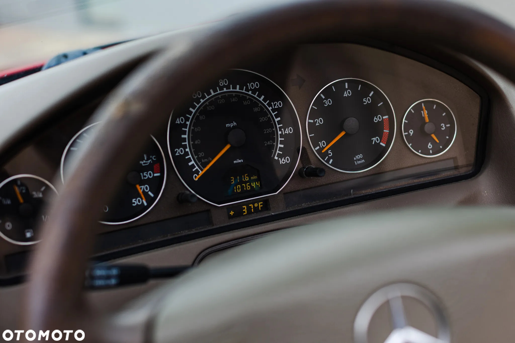 Mercedes-Benz SL 500 - 16