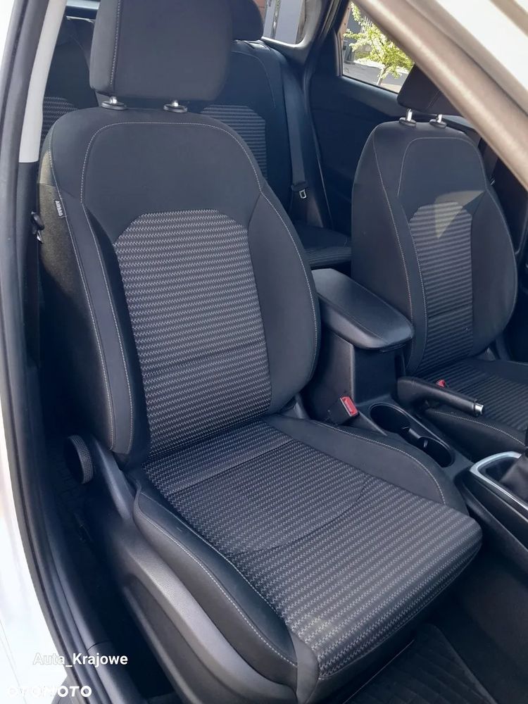 Kia Ceed 1.5 T-GDI M - 24