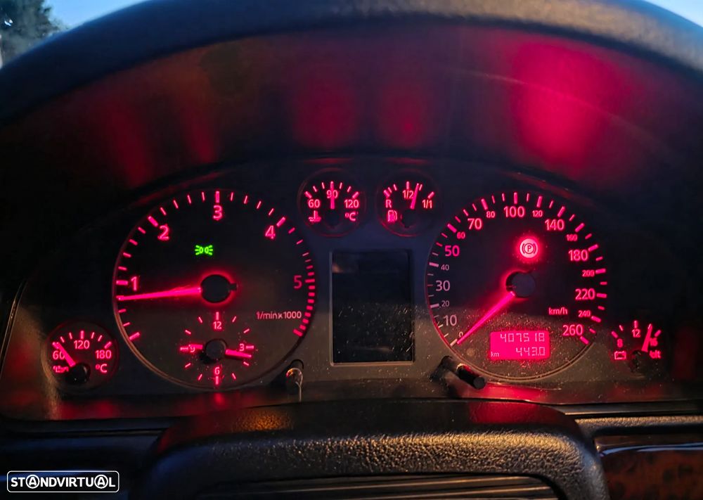 Audi A4 Avant 1.9 TDI Sport - 4