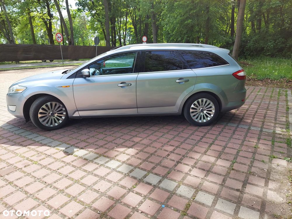 Ford Mondeo - 27