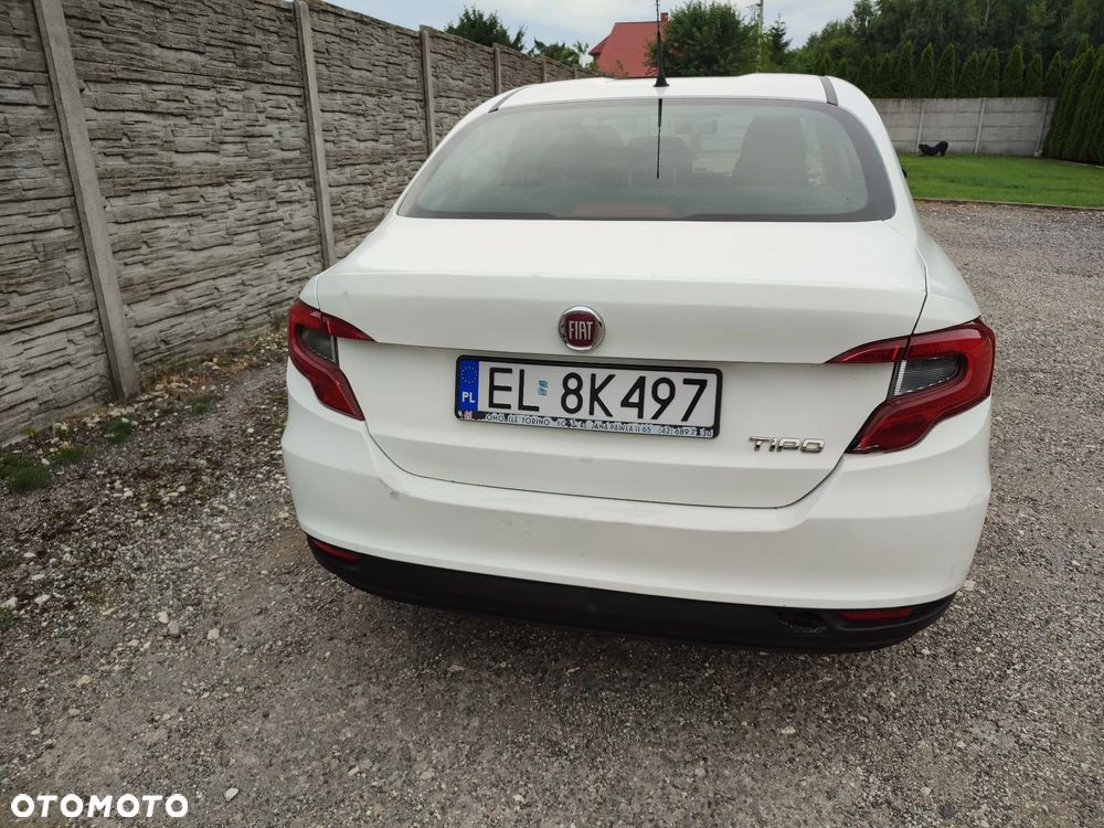 Fiat Tipo 1.4 16V Easy - 16