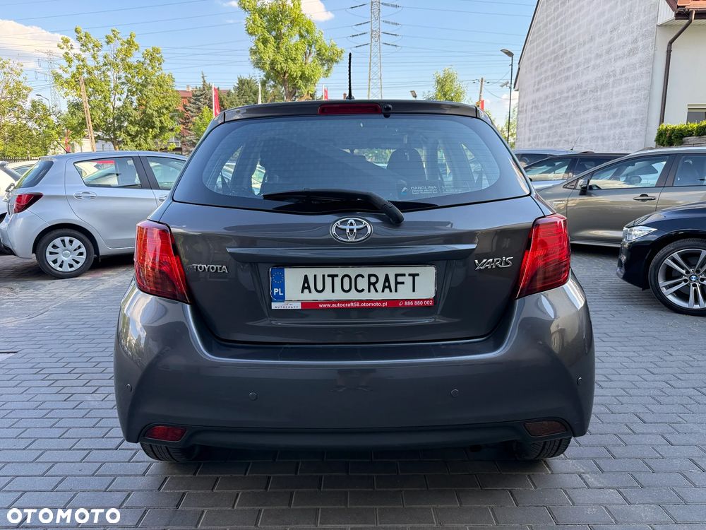 Toyota Yaris 1.0 Active EU6 - 26