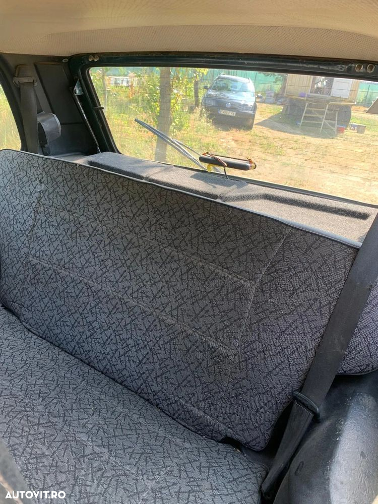 Lada Niva 1.7 4x4 - 7