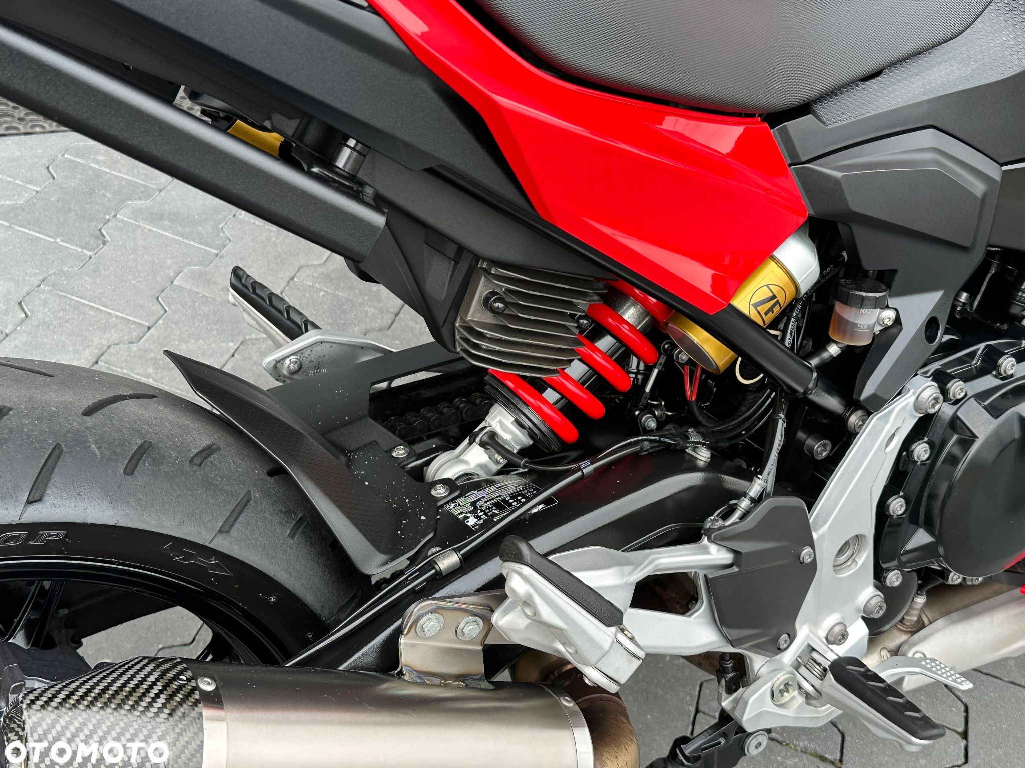 BMW XR - 12
