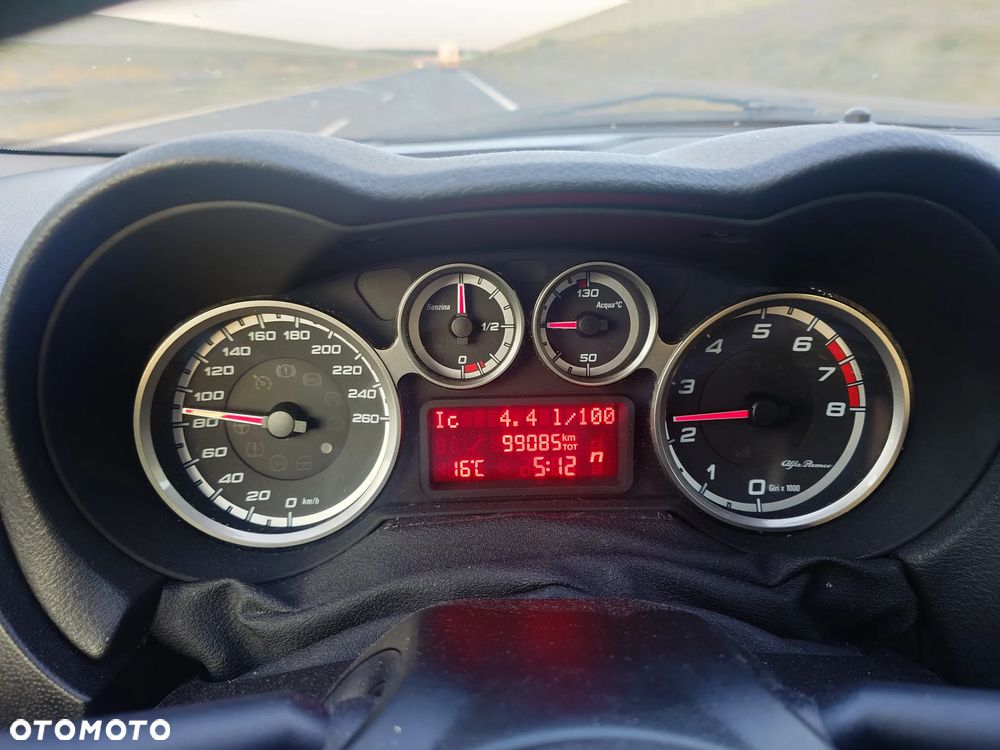 Alfa Romeo Mito - 20