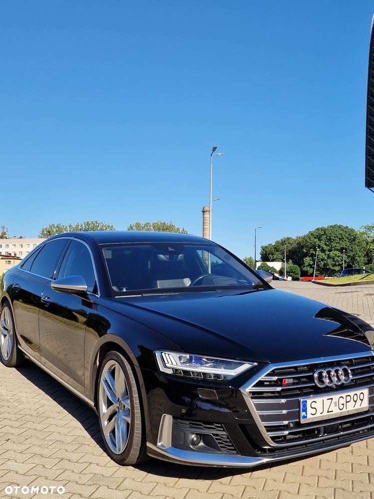 Audi A8 - 5