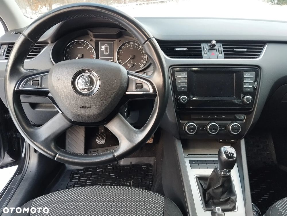 Skoda Octavia 1.6 TDI Ambition - 9