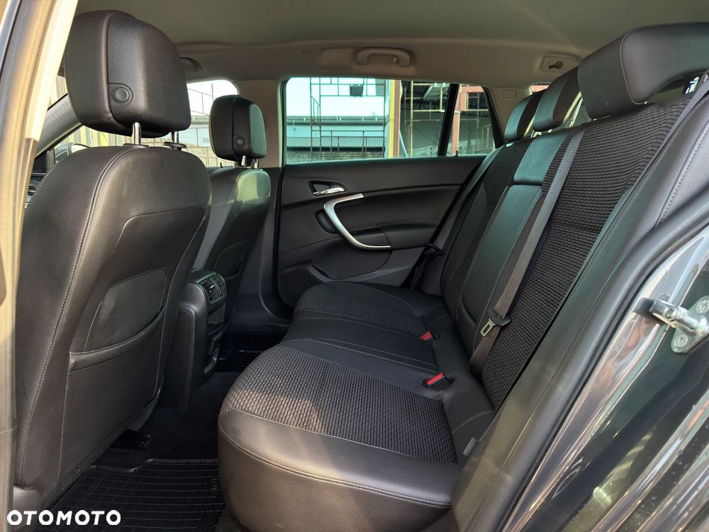 Opel Insignia 1.6 CDTI Executive - 19