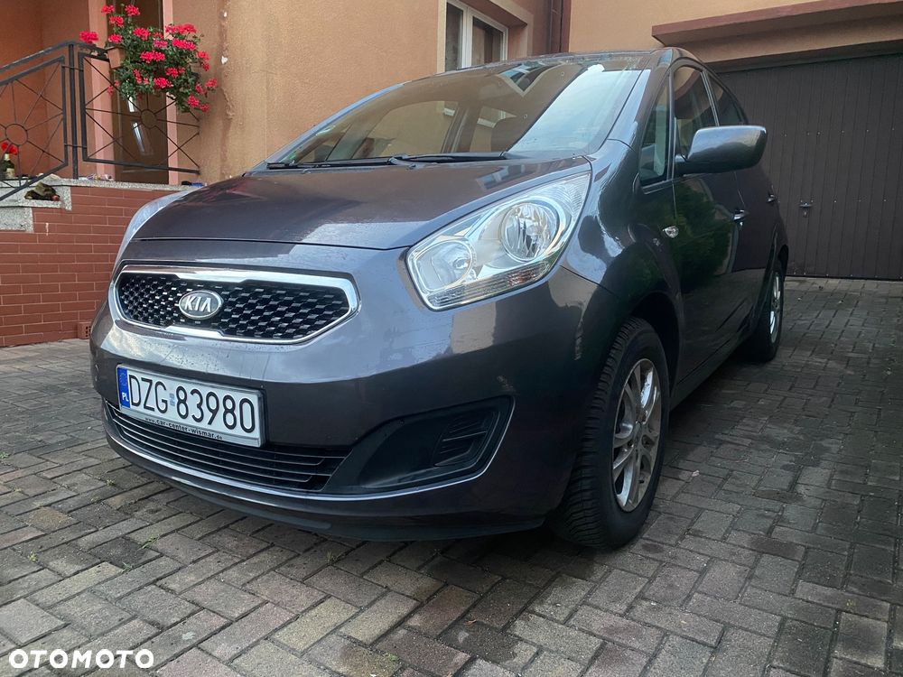 Kia Venga 1.4 CVVT Attract - 1