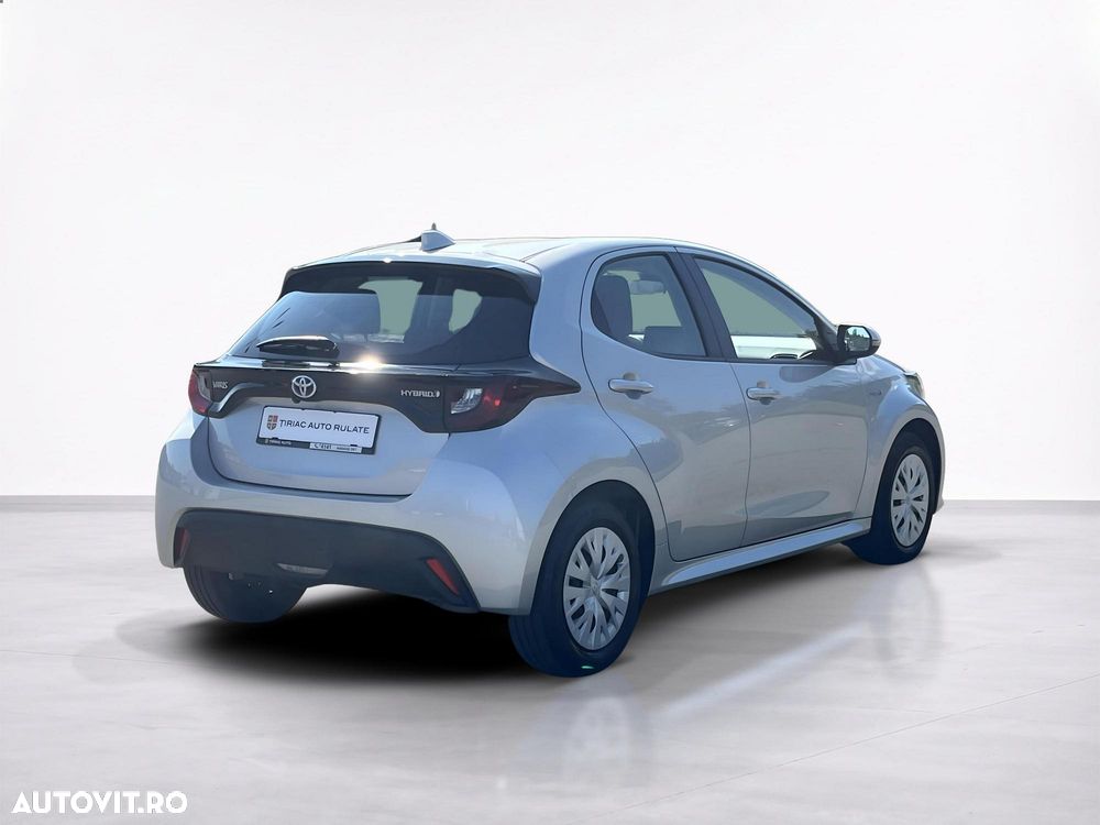 Toyota Yaris - 6