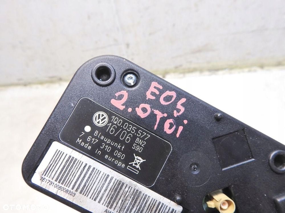 WZMACNIACZ ANTENY VW EOS 1Q0035577 7617310060 - 2