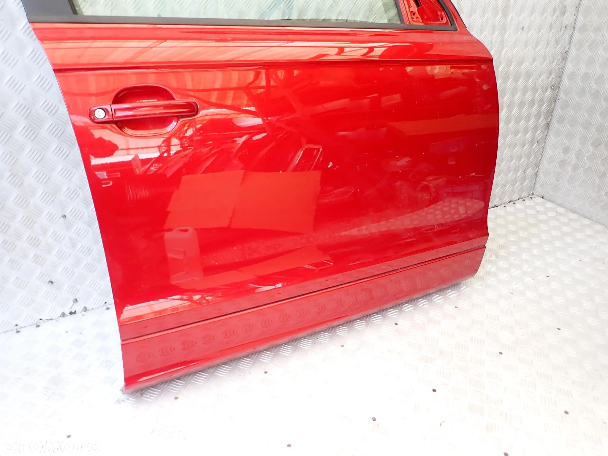 DRZWI PRAWY  PRZÓD / TYŁ AUDI Q7 4L - 8