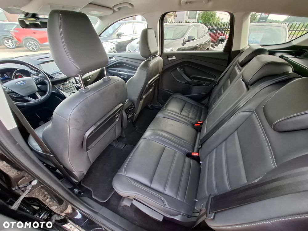 Ford Kuga 2.0 TDCi FWD Titanium - 16