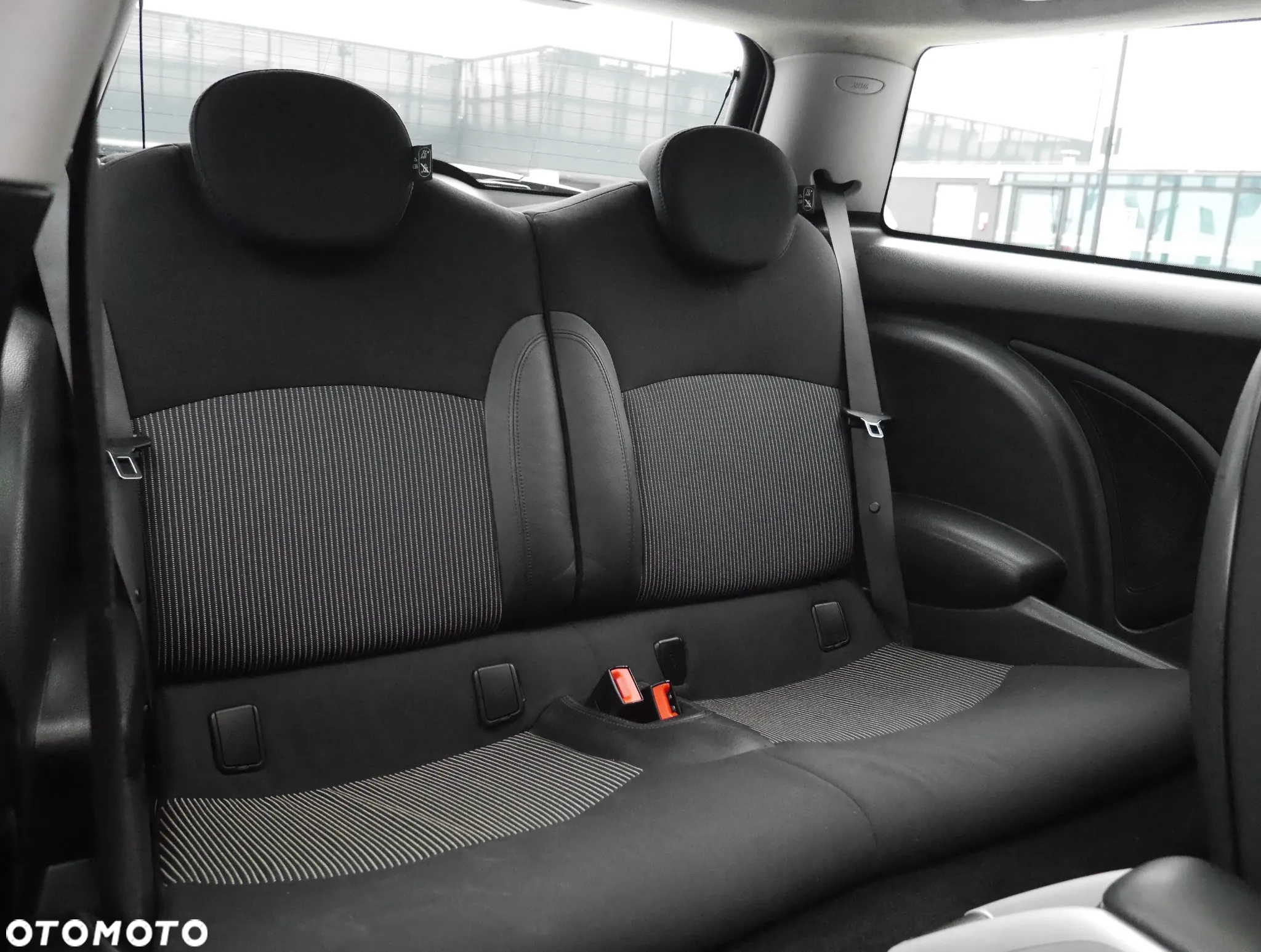 MINI Cooper S 50 Camden - 28