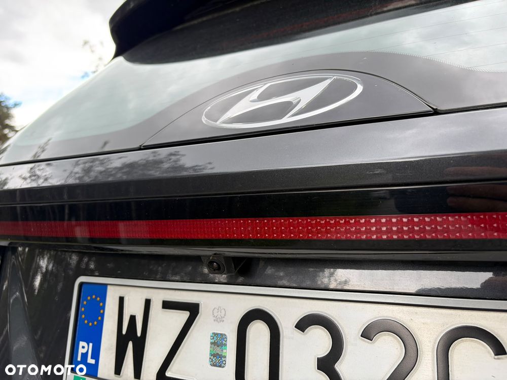 Hyundai Tucson 1.6 T-GDi HEV Executive 2WD - 13