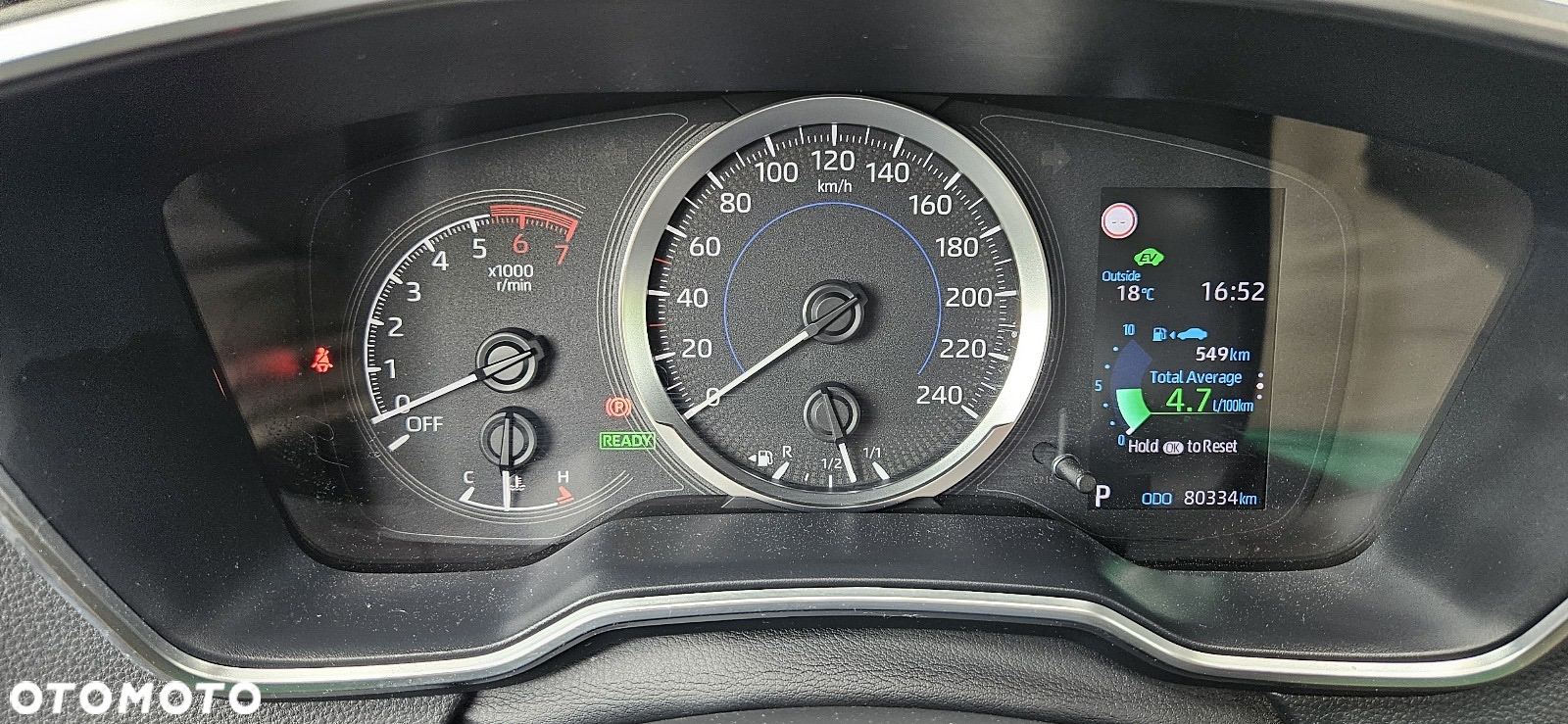Toyota Corolla 1.8 Hybrid - 9