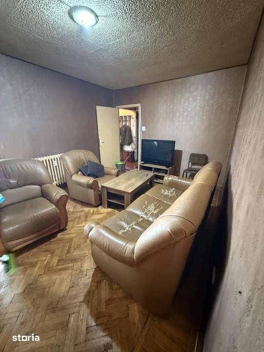 Apartament 4 camere, 76,55 mp, zona Calea Bucuresti/Rotonda - Imagine principală: 4/6