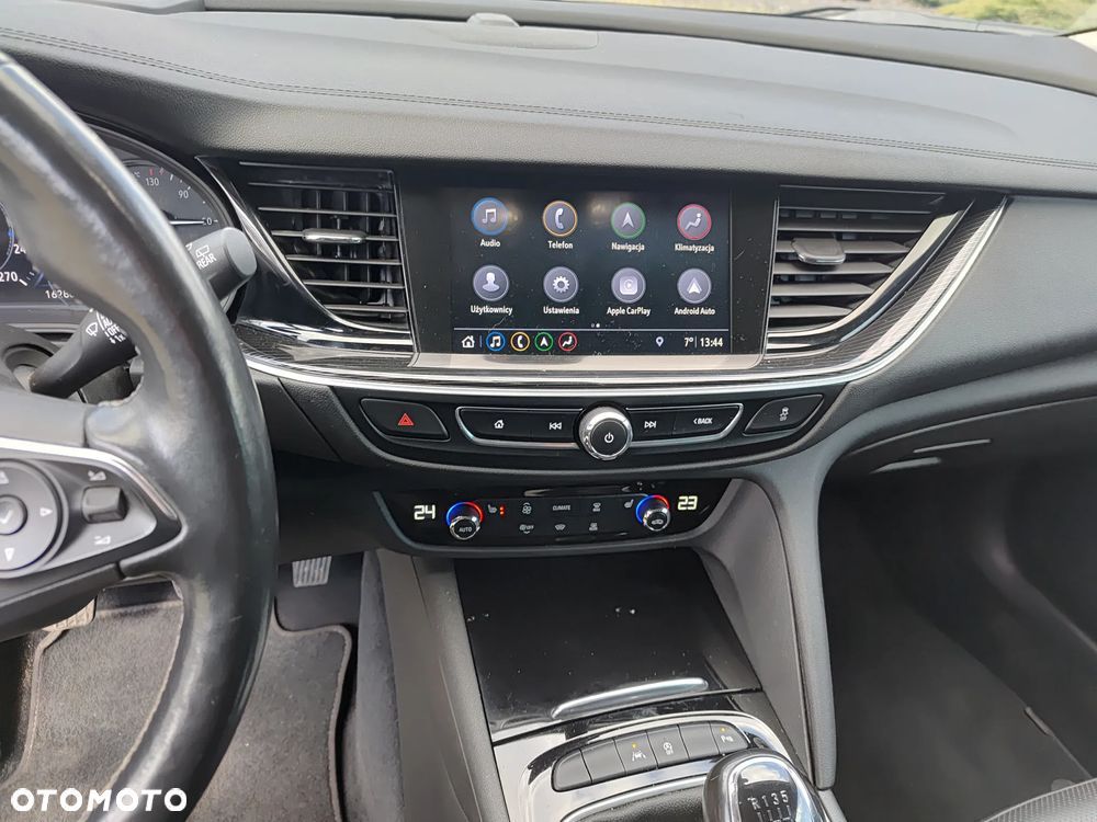 Opel Insignia - 21