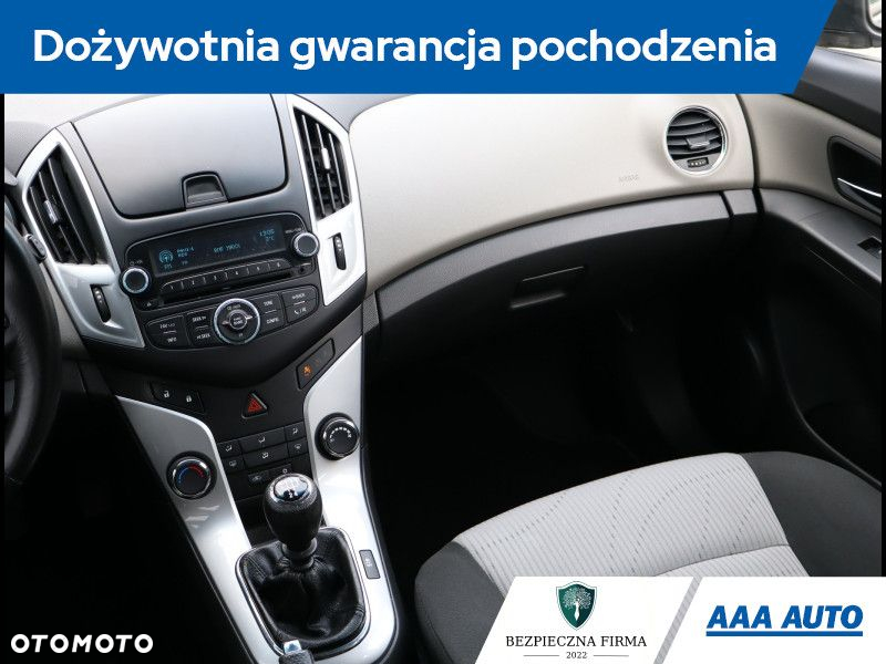 Chevrolet Cruze - 9