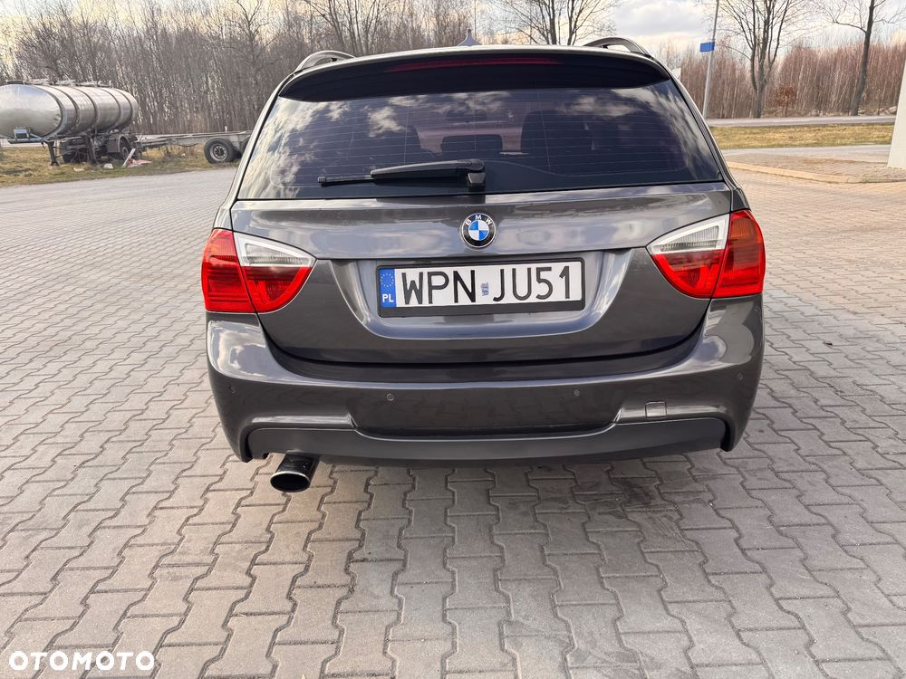 BMW Seria 3 320d - 10