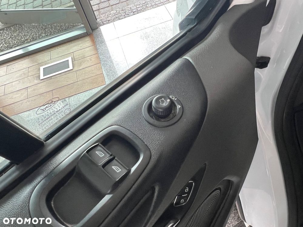 Ford Transit Custom - 22