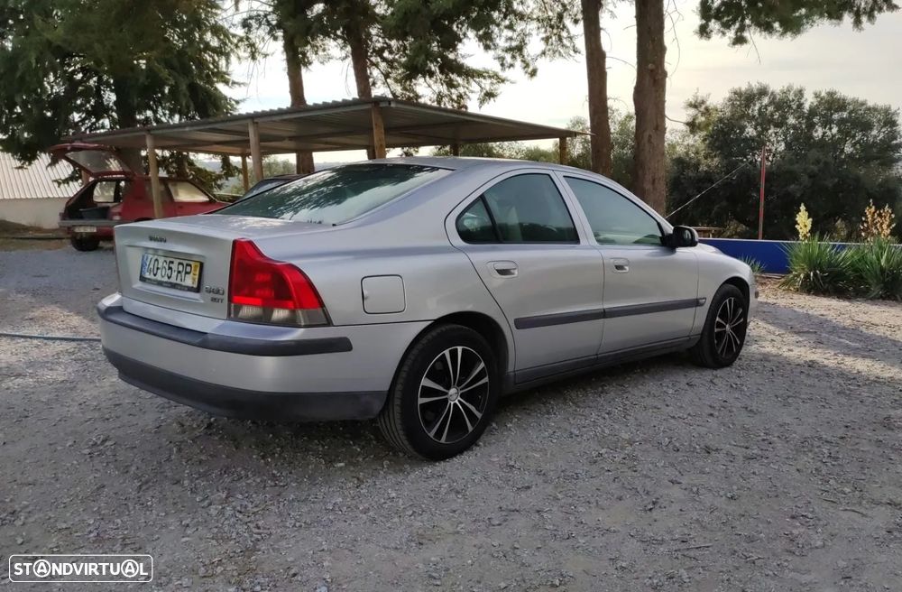 Volvo S60 2.0 T - 6