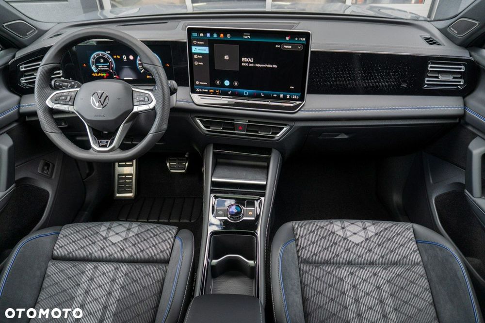 Volkswagen Tiguan - 16