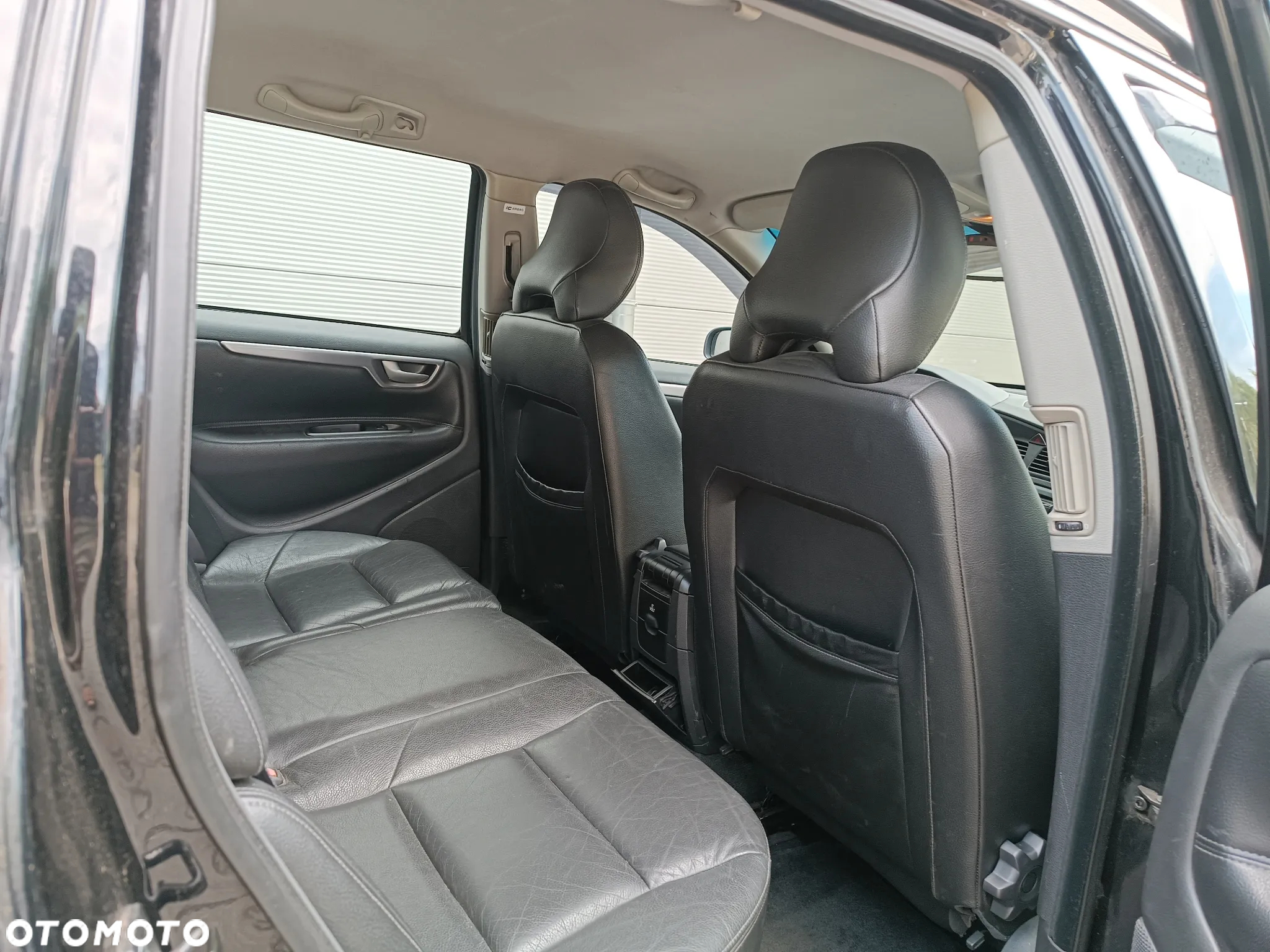 Volvo V70 2.4 D DPF Momentum - 11