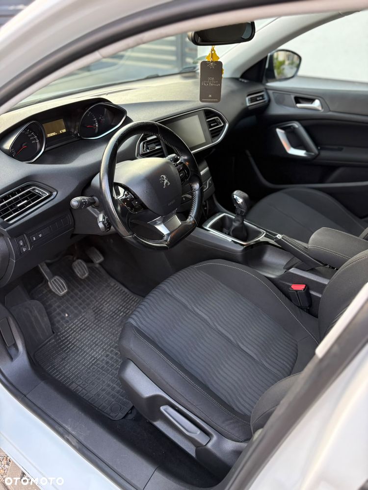 Peugeot 308 1.6 BlueHDi Active S&S - 10